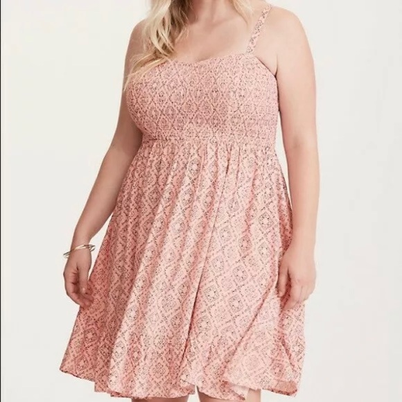 torrid Dresses & Skirts - Torrid Tile Print Smocked Bodice Challis Dress